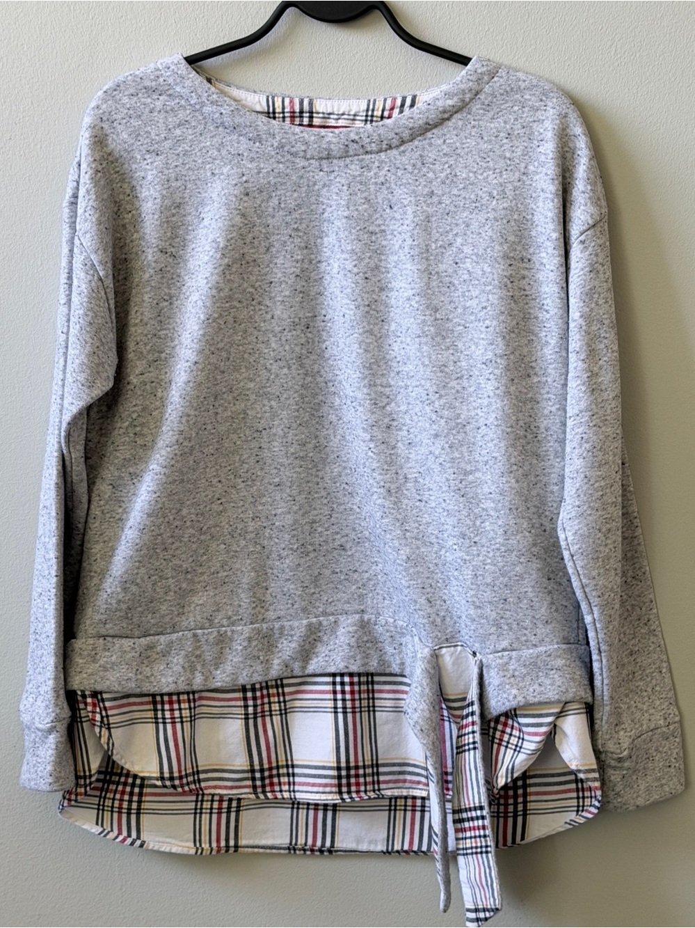 Izod Gray Pullover Sweater with Plaid Hem and Side Tie